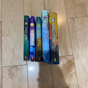Books 6-10 of Wings of Fire series